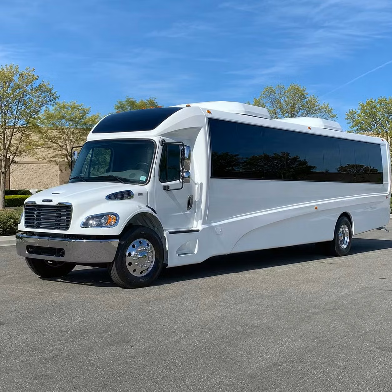 rexburg 28 passenger minibus rental
