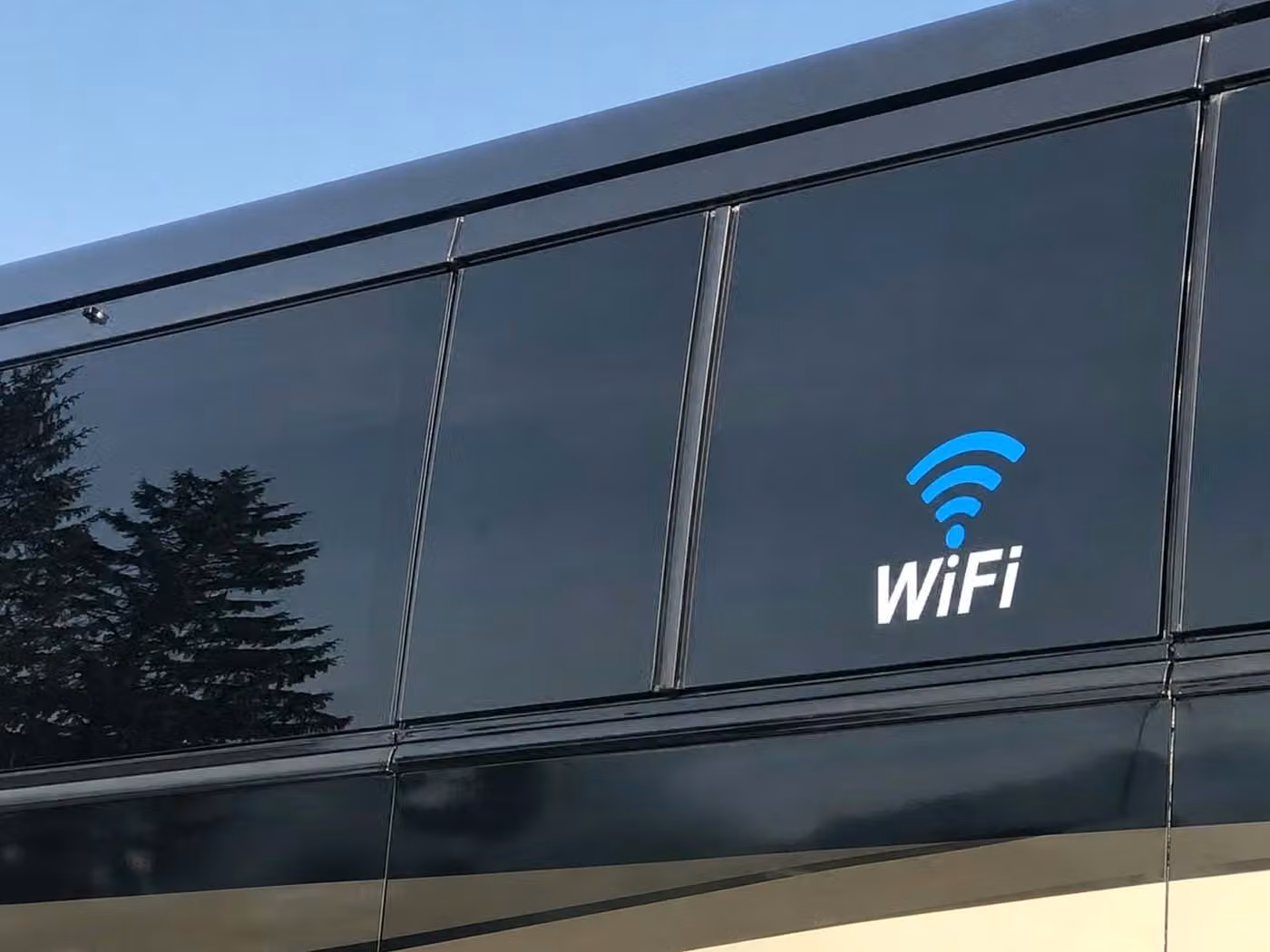 rexburg 56 passenger charter bus wifi