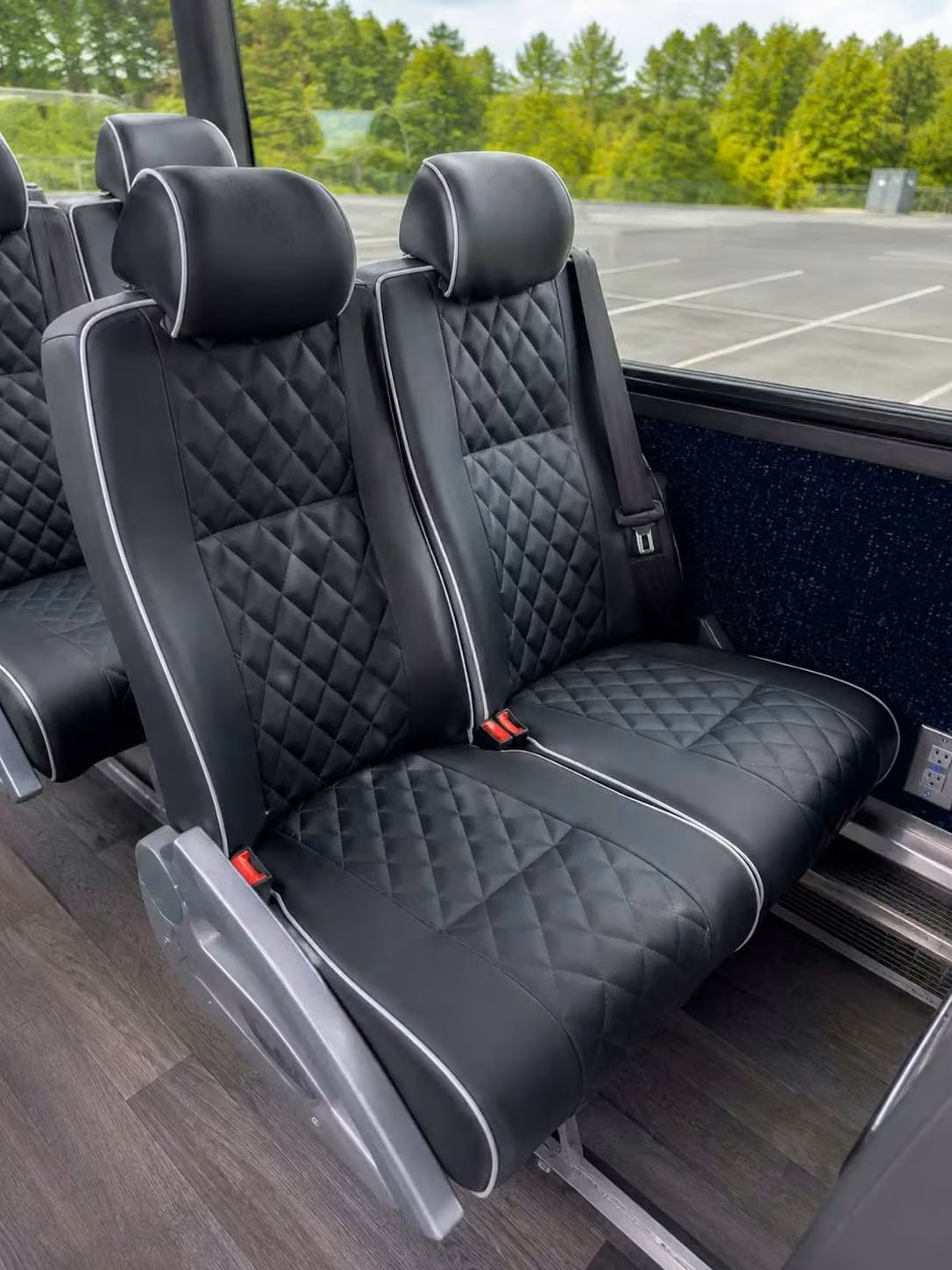 rexburg charter bus reclining seats